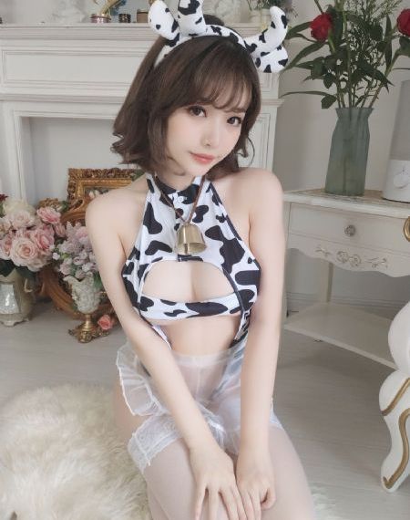 黄色免费三级_DVD国语在线观看