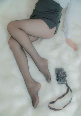 欲孽巴黎_BT种子下载