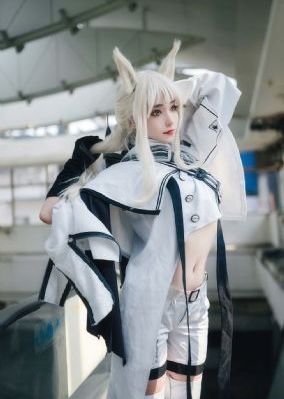 《女教师》佐山爱电影_720天堂在线